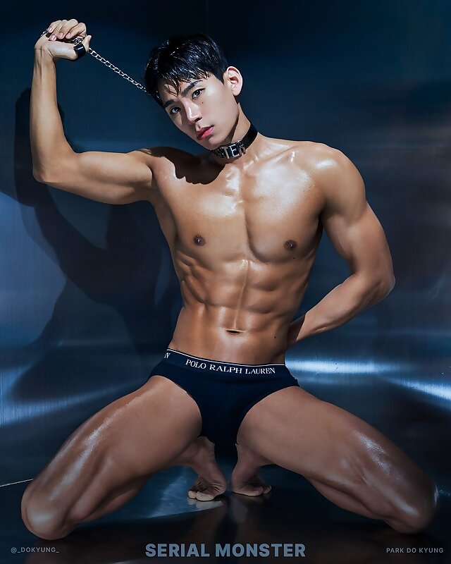 Next Image >>