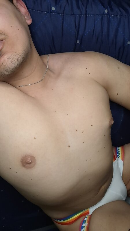 Next Image >>