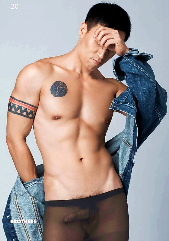 Next Image >>