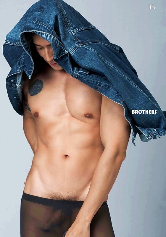 Next Image >>