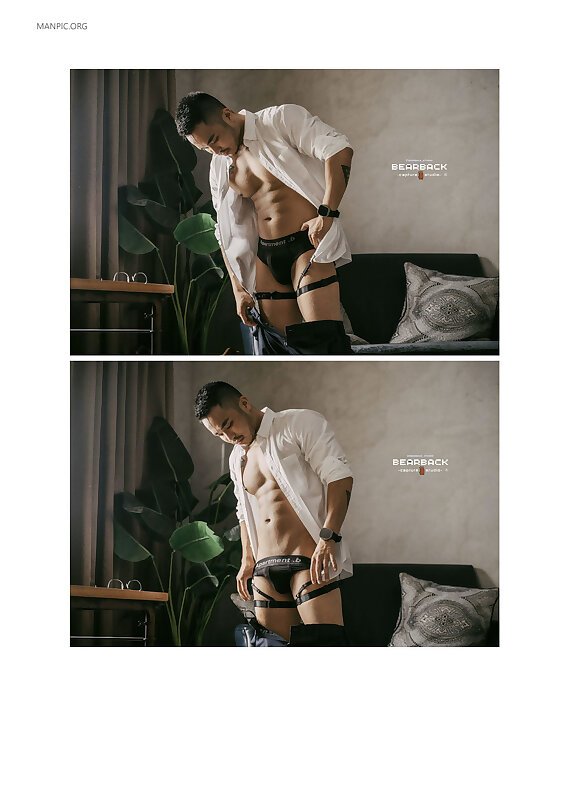 Next Image >>