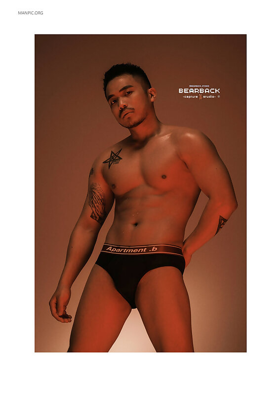 Next Image >>