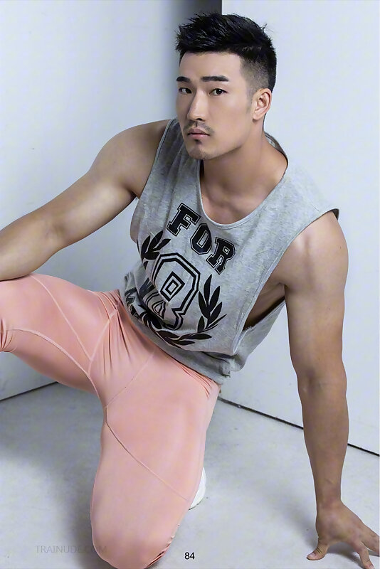 Next Image >>