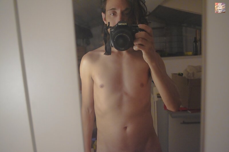 Next Image >>