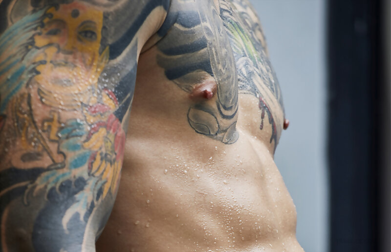 Next Image >>