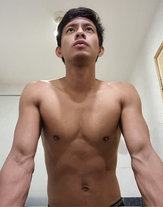Next Image >>