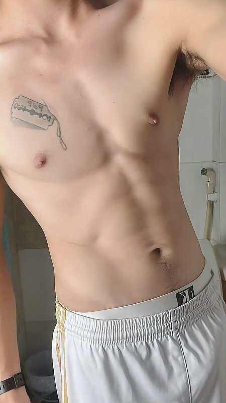 Next Image >>