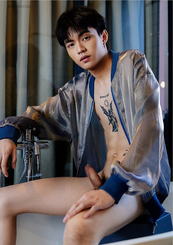 Next Image >>