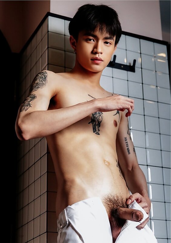 Next Image >>