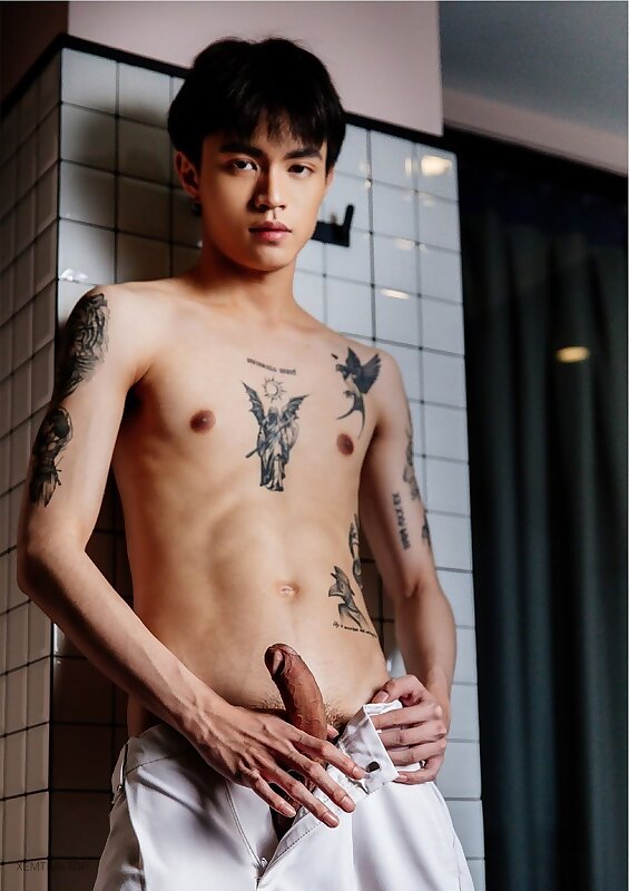Next Image >>