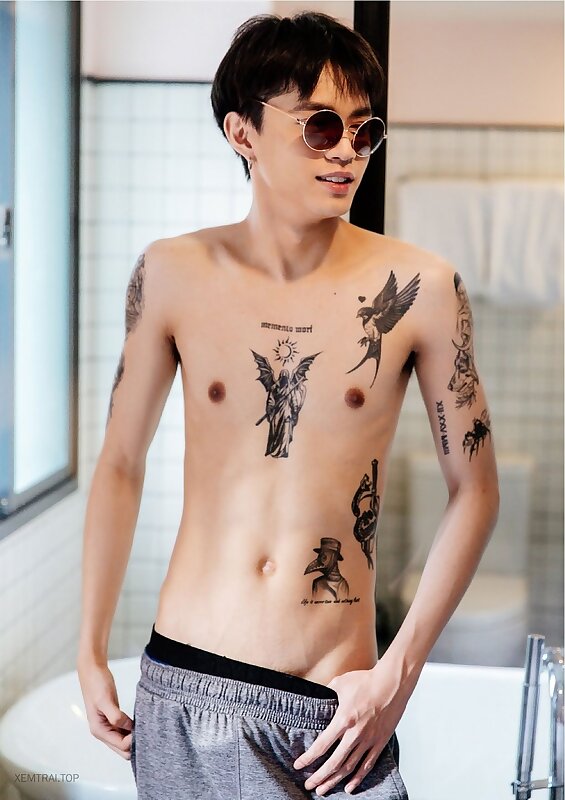 Next Image >>