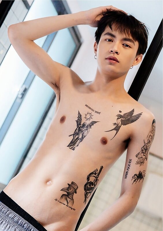 Next Image >>