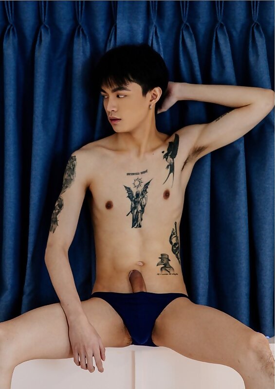 Next Image >>