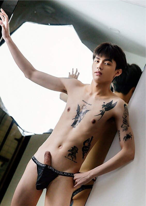 Next Image >>