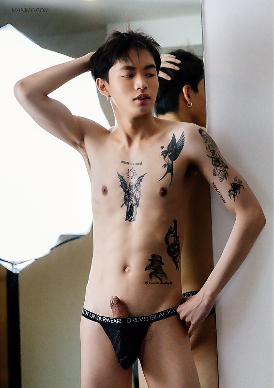 Next Image >>