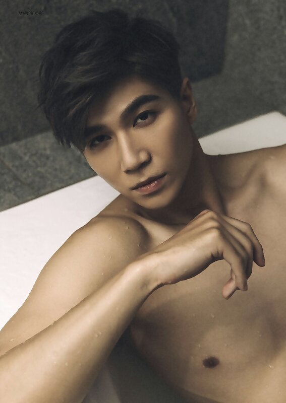 Next Image >>