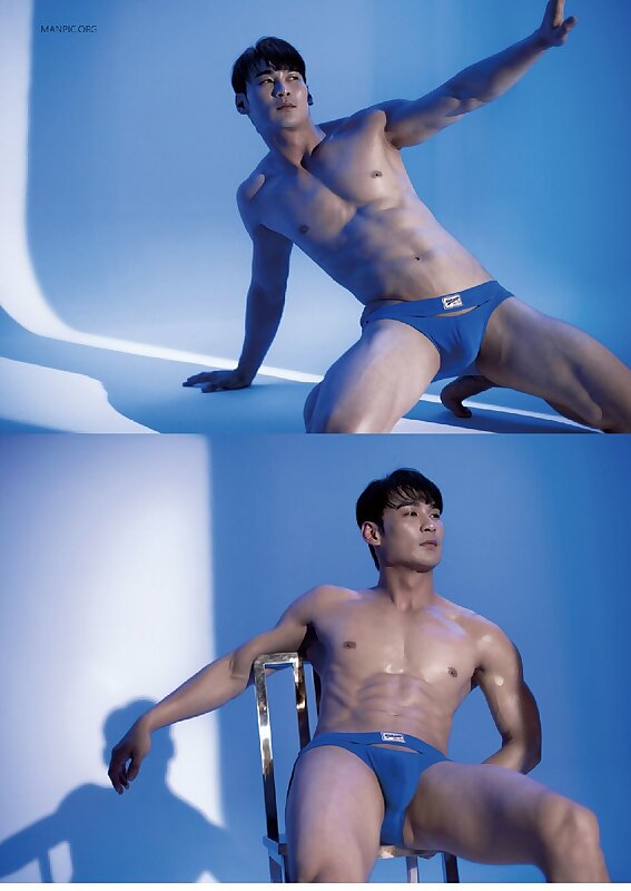 Next Image >>