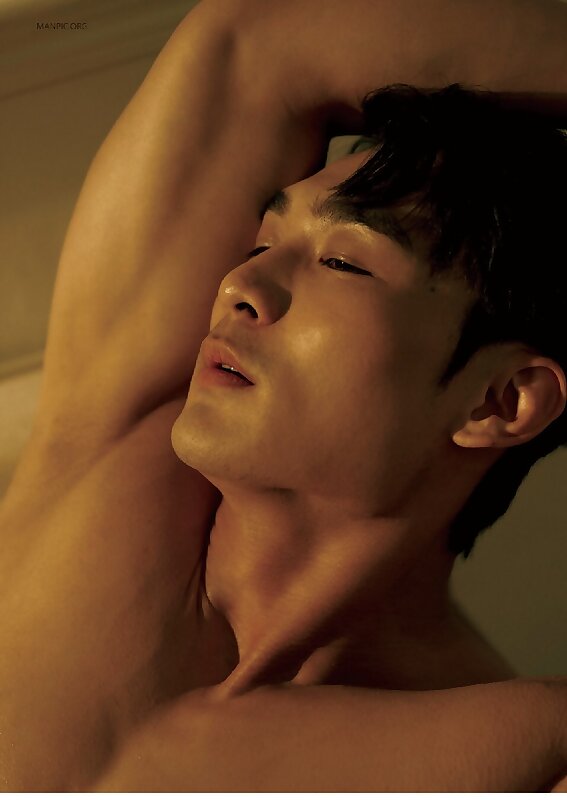 Next Image >>