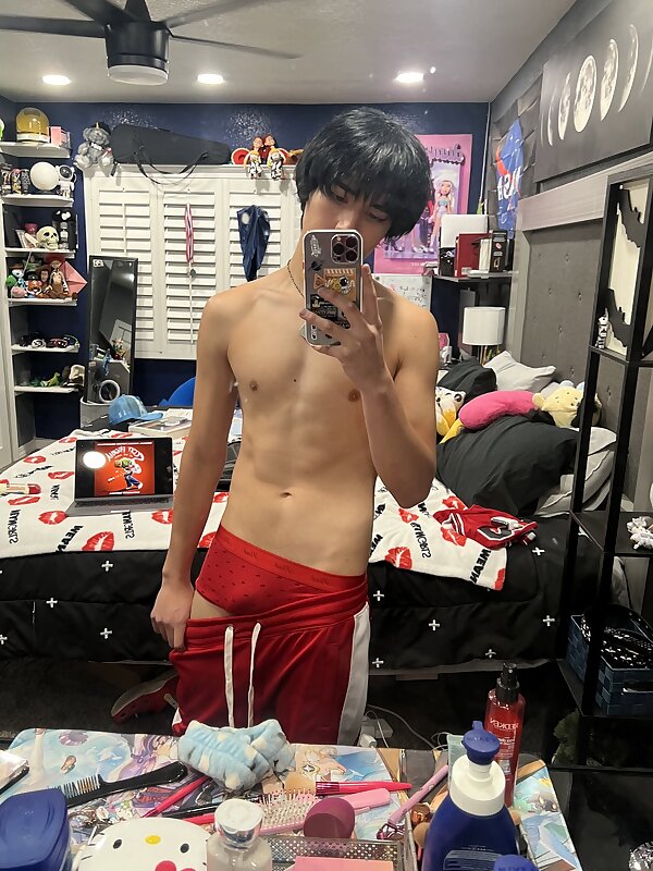 Next Image >>