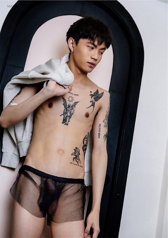 Next Image >>