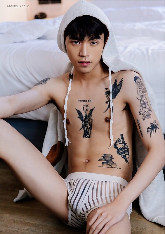 Next Image >>