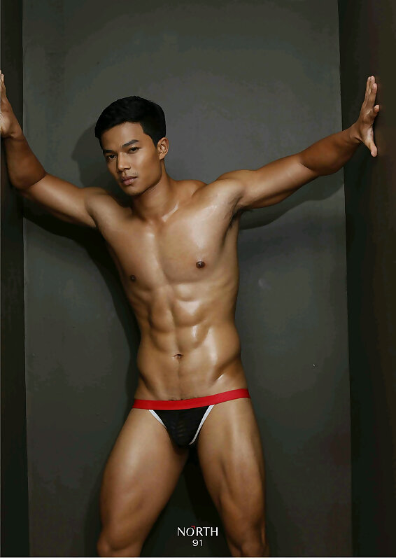 Next Image >>