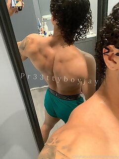 Pre33ty B0Y - photo 9 - BoyFriendTV.com