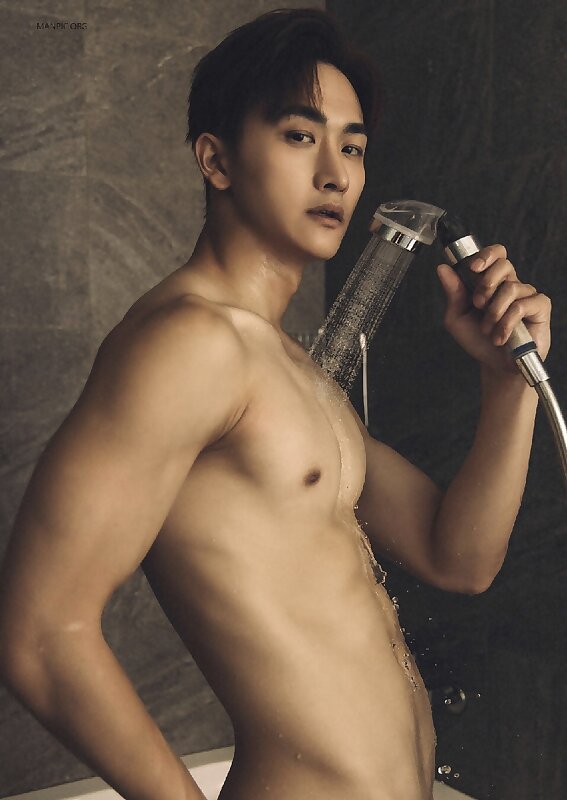 Next Image >>
