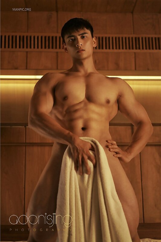 Next Image >>