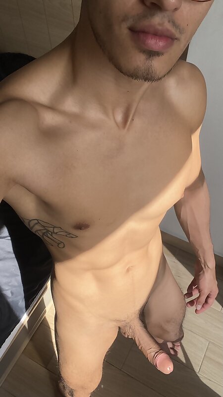 Next Image >>