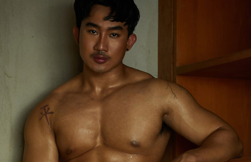 Next Image >>