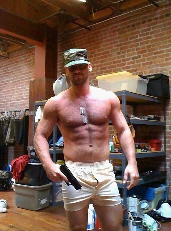 Next Image >>
