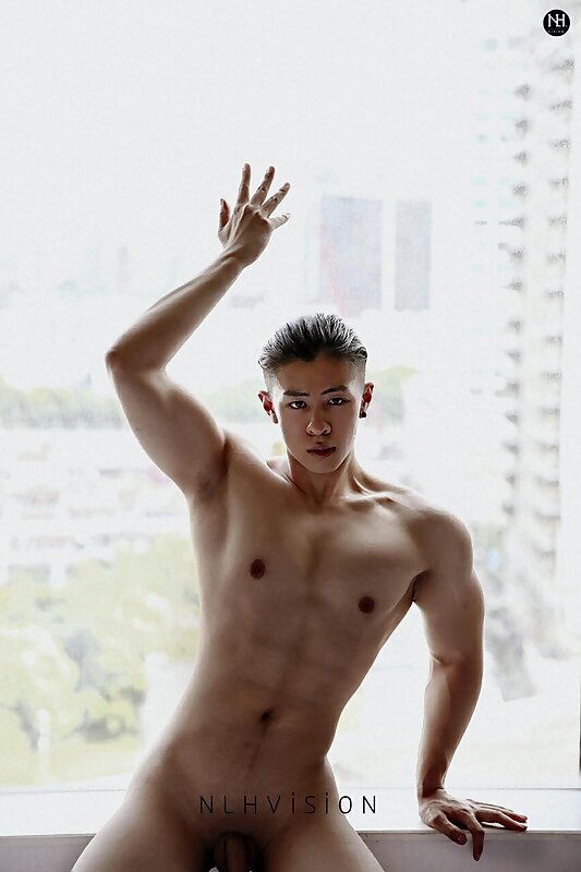 Next Image >>