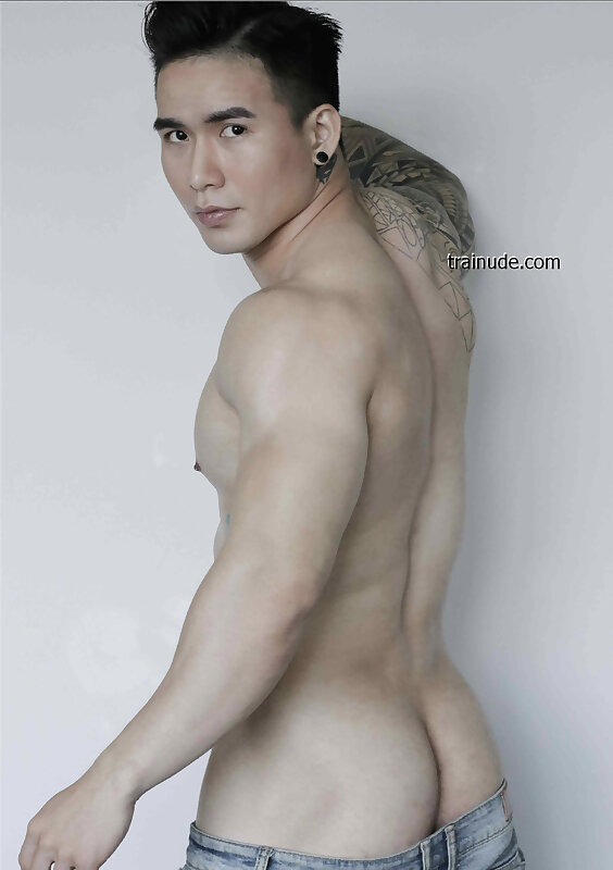 Next Image >>