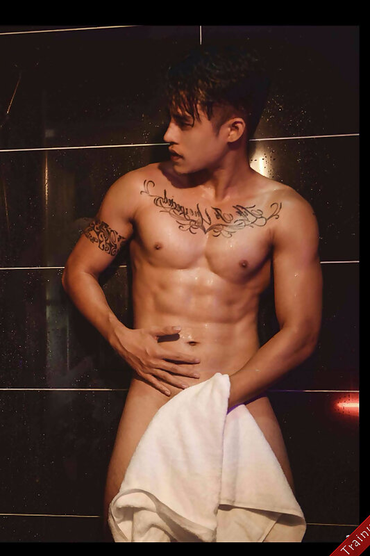 Next Image >>