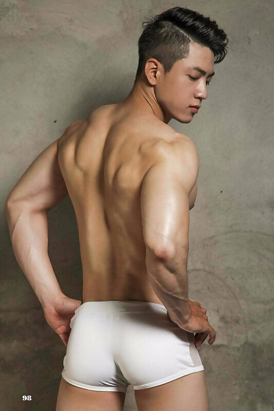 Next Image >>