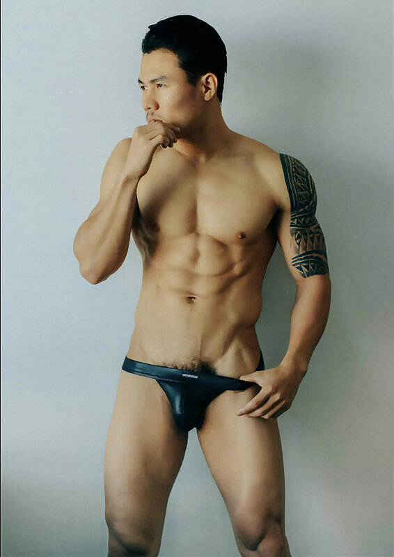 Next Image >>