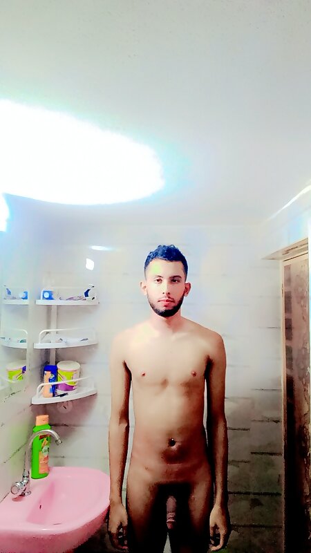 Next Image >>