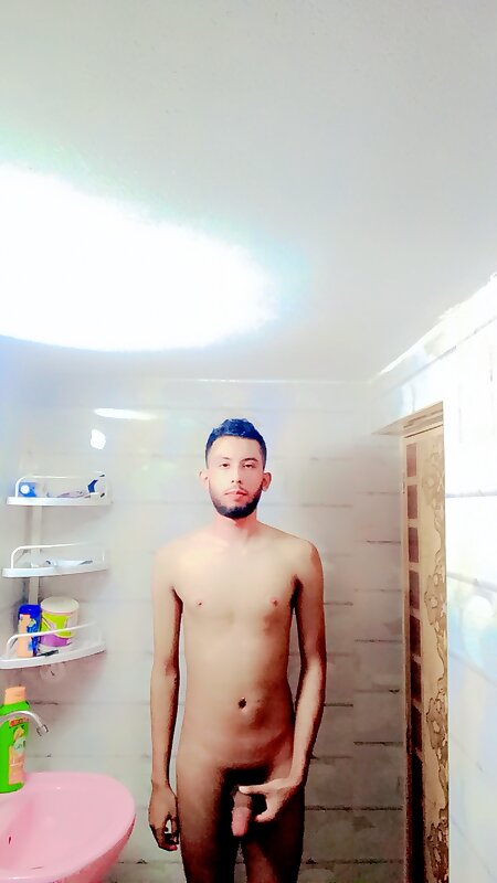 Next Image >>