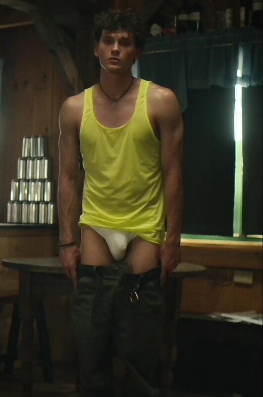 Next Image >>