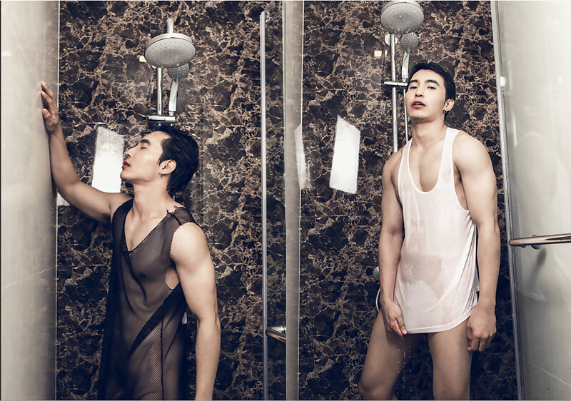 Next Image >>