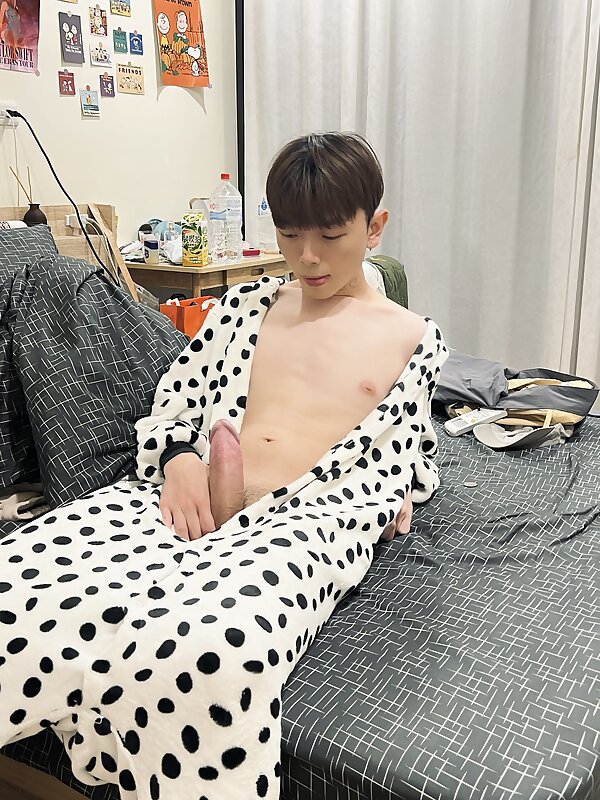 Next Image >>