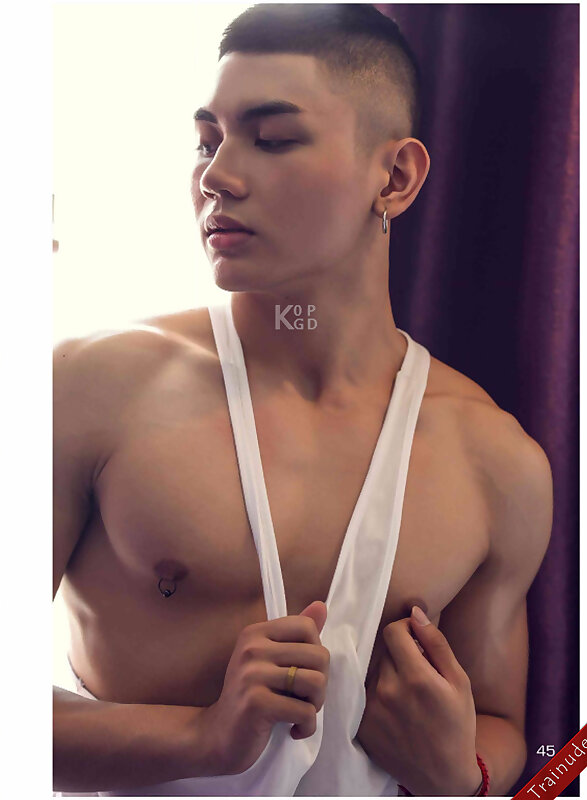 Next Image >>
