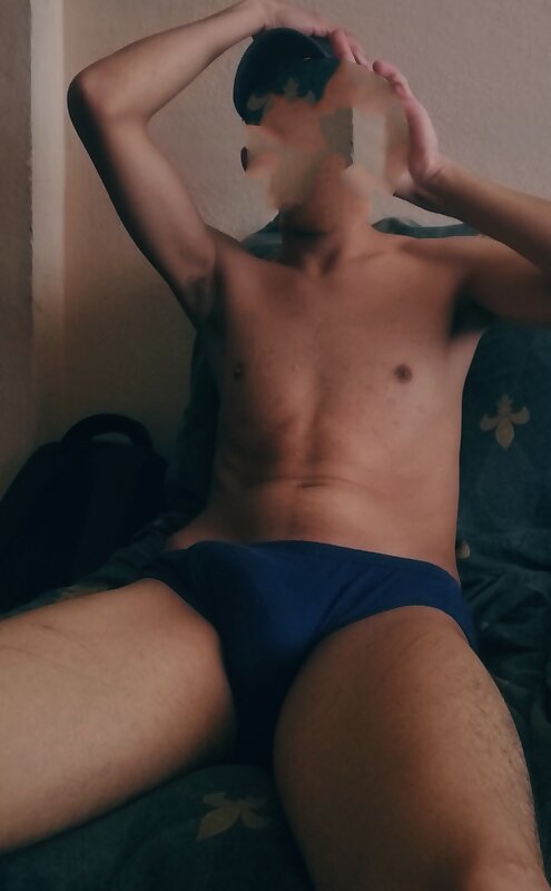 Next Image >>