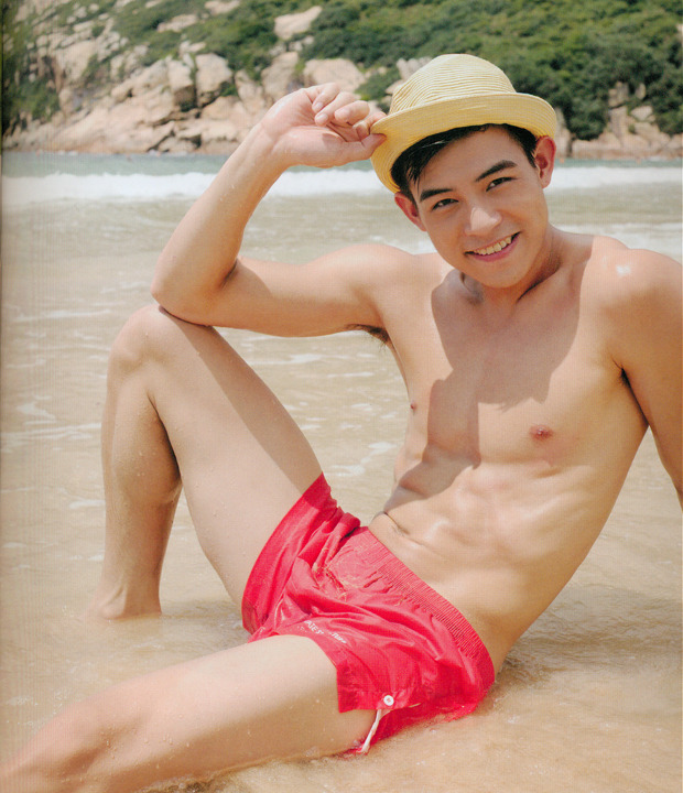 Next Image >>