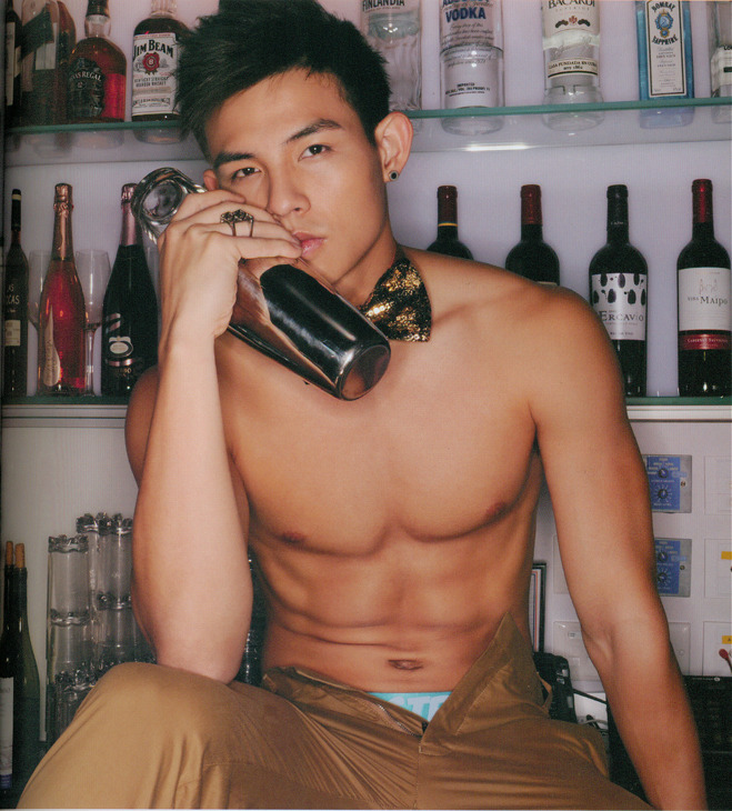 Next Image >>