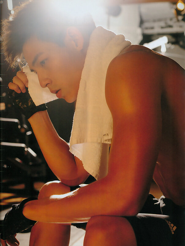 Next Image >>