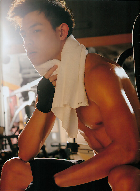 Next Image >>