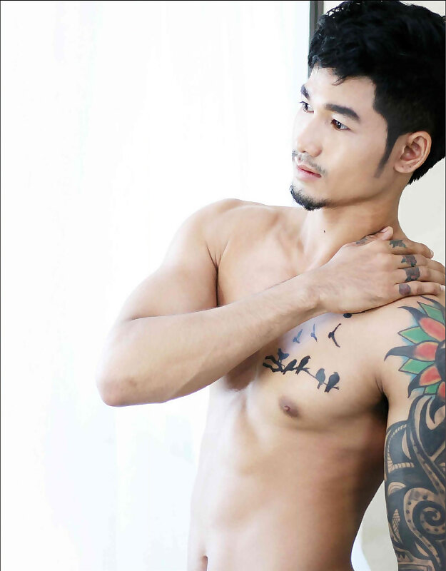 Next Image >>