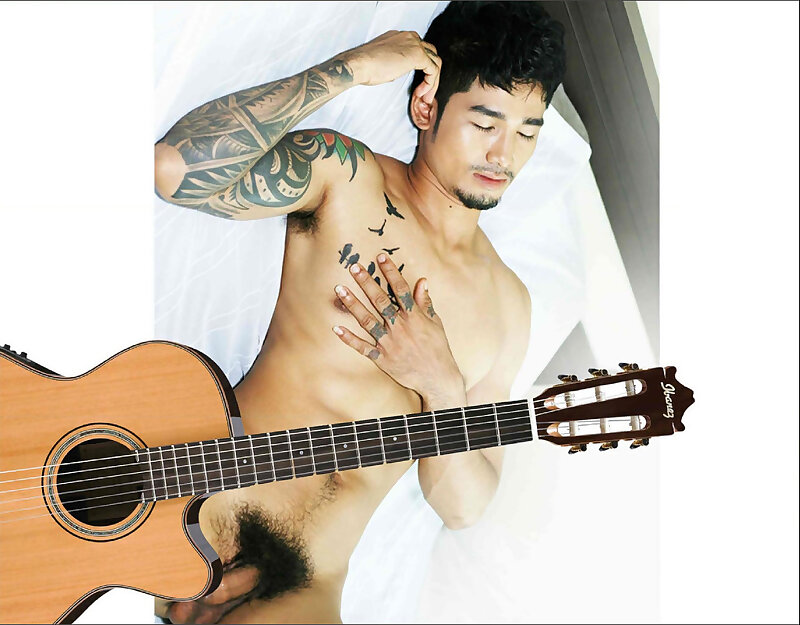 Next Image >>